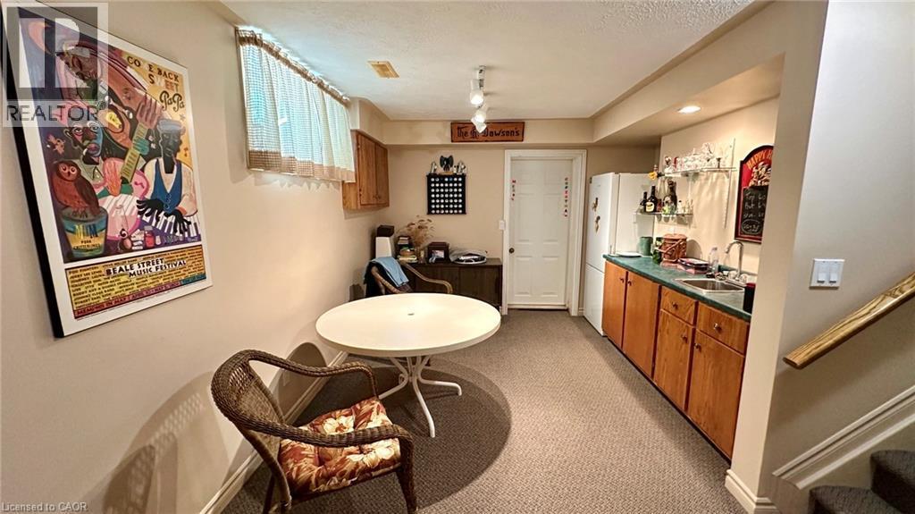 












418 LAKESHORE Road

,
Selkirk,




Ontario
N0A1P0

