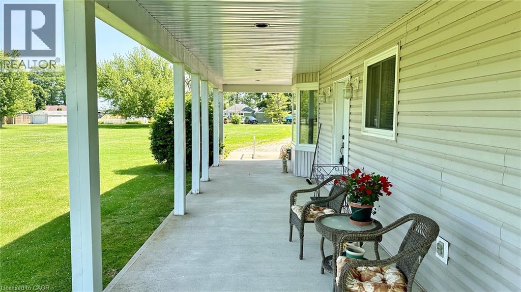 












418 LAKESHORE Road

,
Selkirk,




Ontario
N0A1P0


