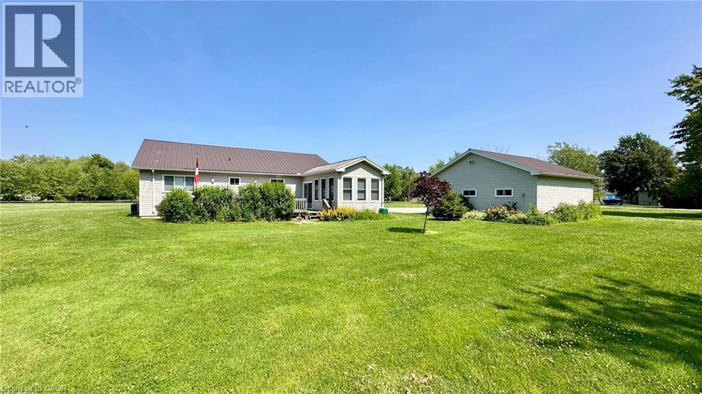 












418 LAKESHORE Road

,
Selkirk,




Ontario
N0A1P0


