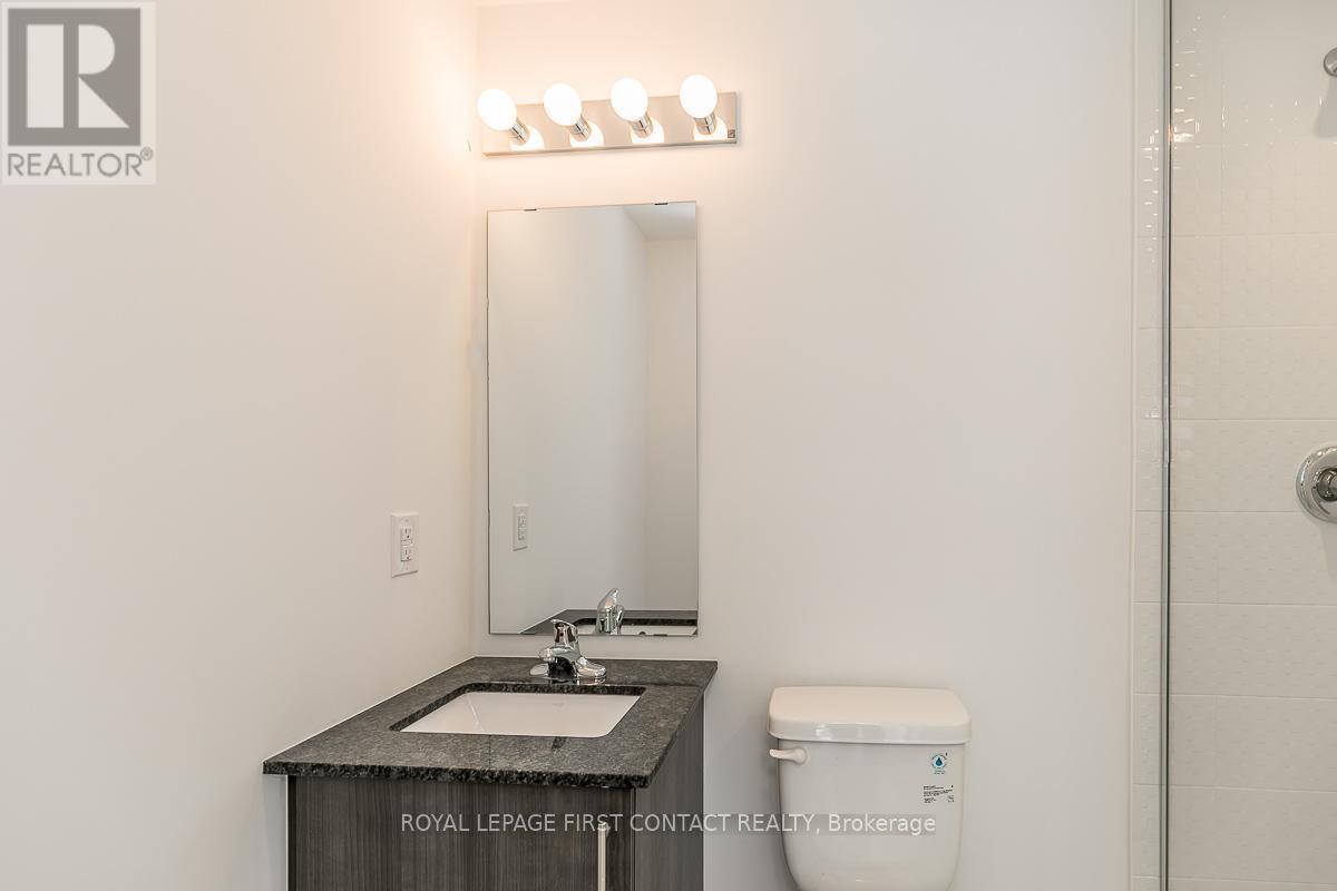 












101 - 8 CULINARY LANE

,
Barrie,




Ontario
L9J0J9

