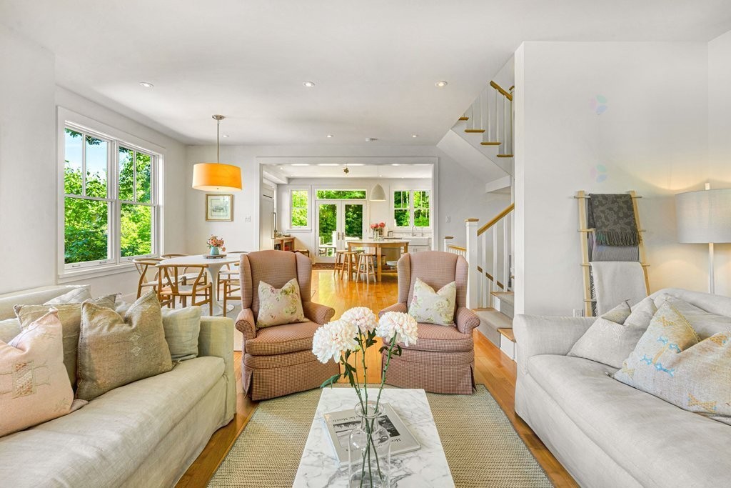 









673


Ch. du Lac-Meech

,
Chelsea,




QC
J9B1H9


