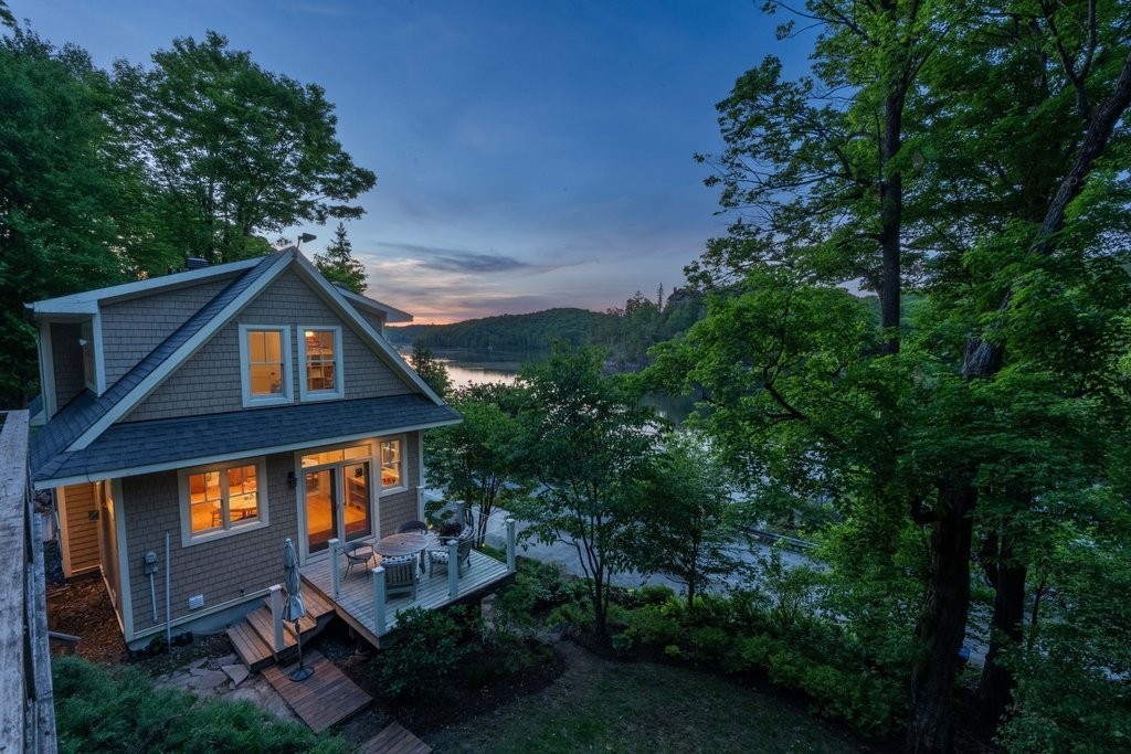 









673


Ch. du Lac-Meech

,
Chelsea,




QC
J9B1H9

