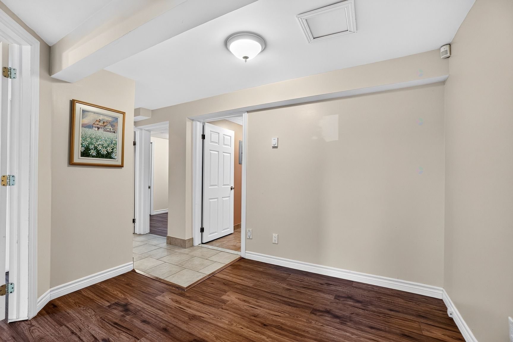 









1256


Rue Gauthier

,
Longueuil (Saint-Hubert),




QC
J4T3N7

