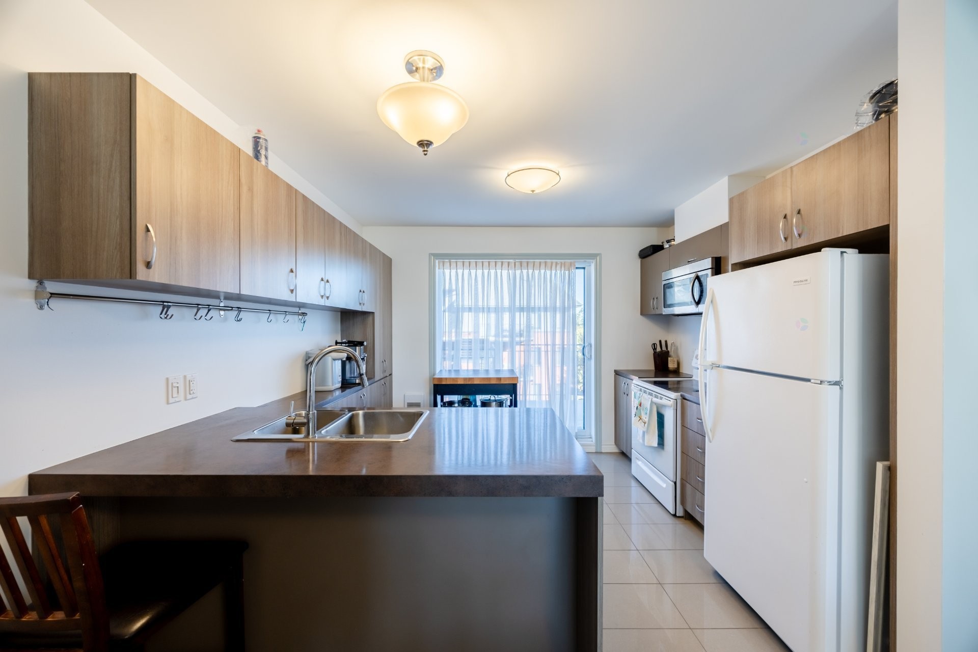 









221


Boul. Bouchard

, 6,
Dorval,




QC
H9S1A9

