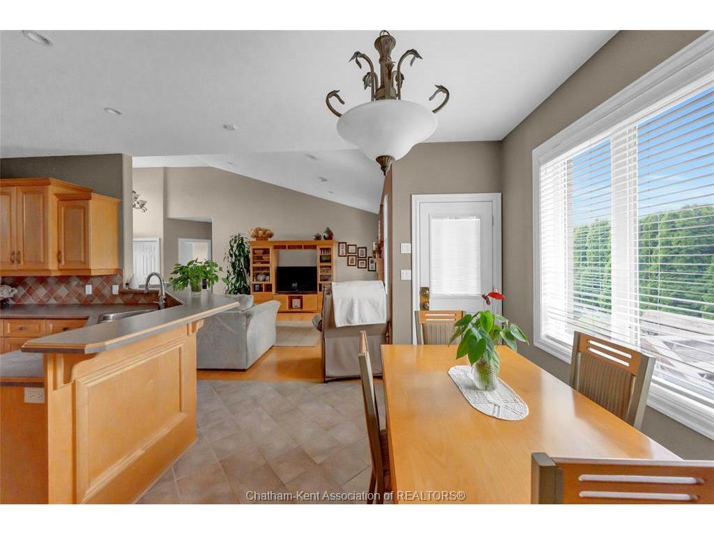 









95


Henry O'Way

...,
Chatham,




ON
N7L 5M4

