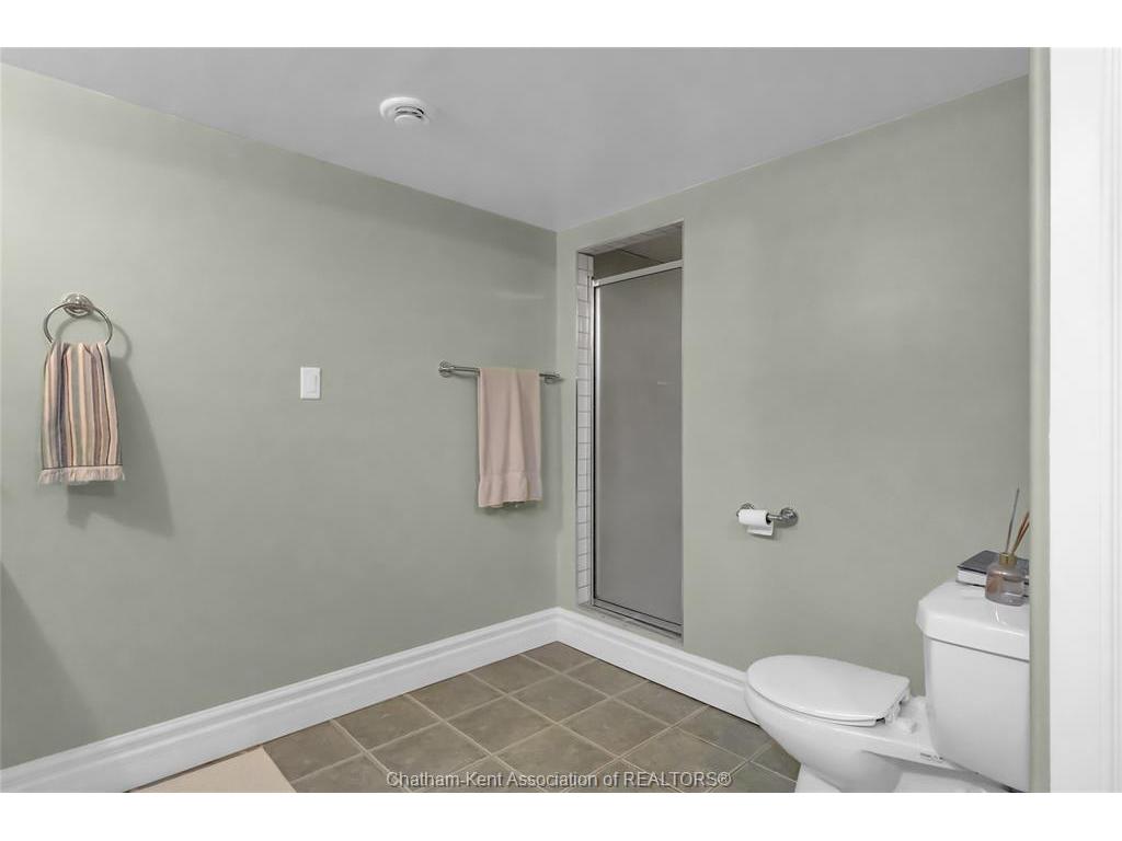 









95


Henry O'Way

...,
Chatham,




ON
N7L 5M4

