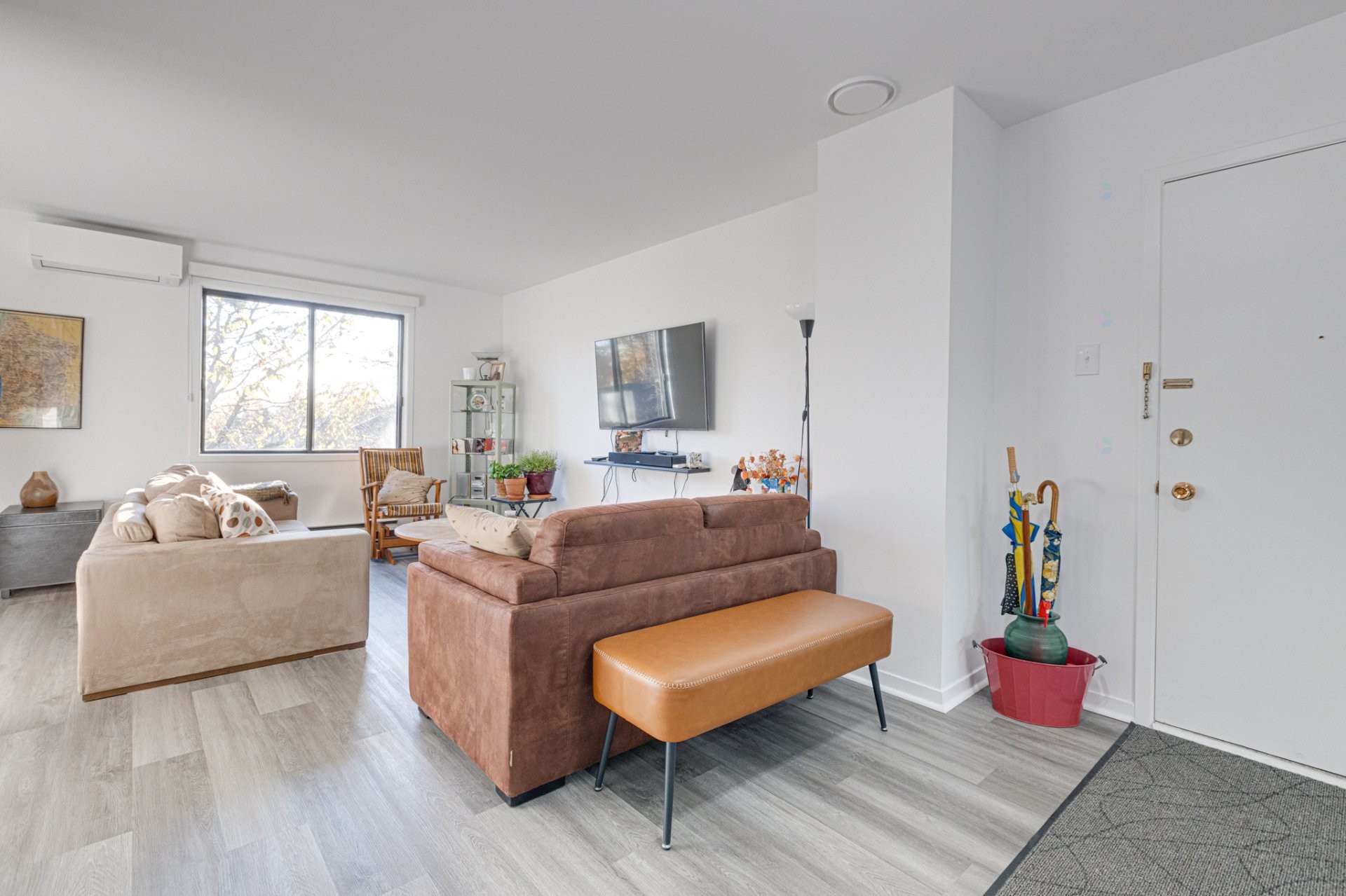 









1071


Av. Berthe-Louard

, 302,
Montréal (Ahuntsic-Cartierville),




QC
H2M2J6

