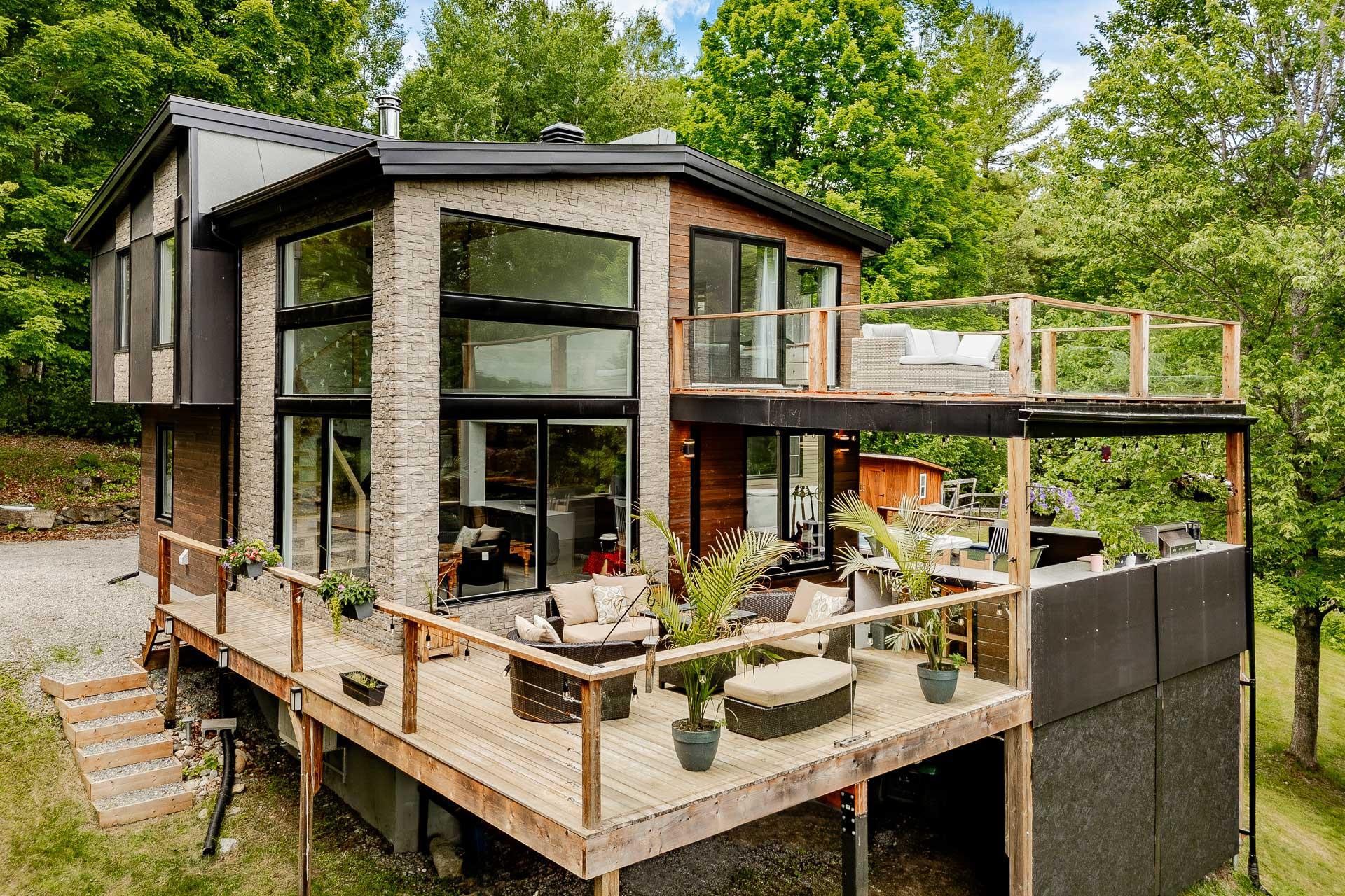 









1460


Ch. Riverview

,
Sherbrooke (Lennoxville),




QC
J1M0B2

