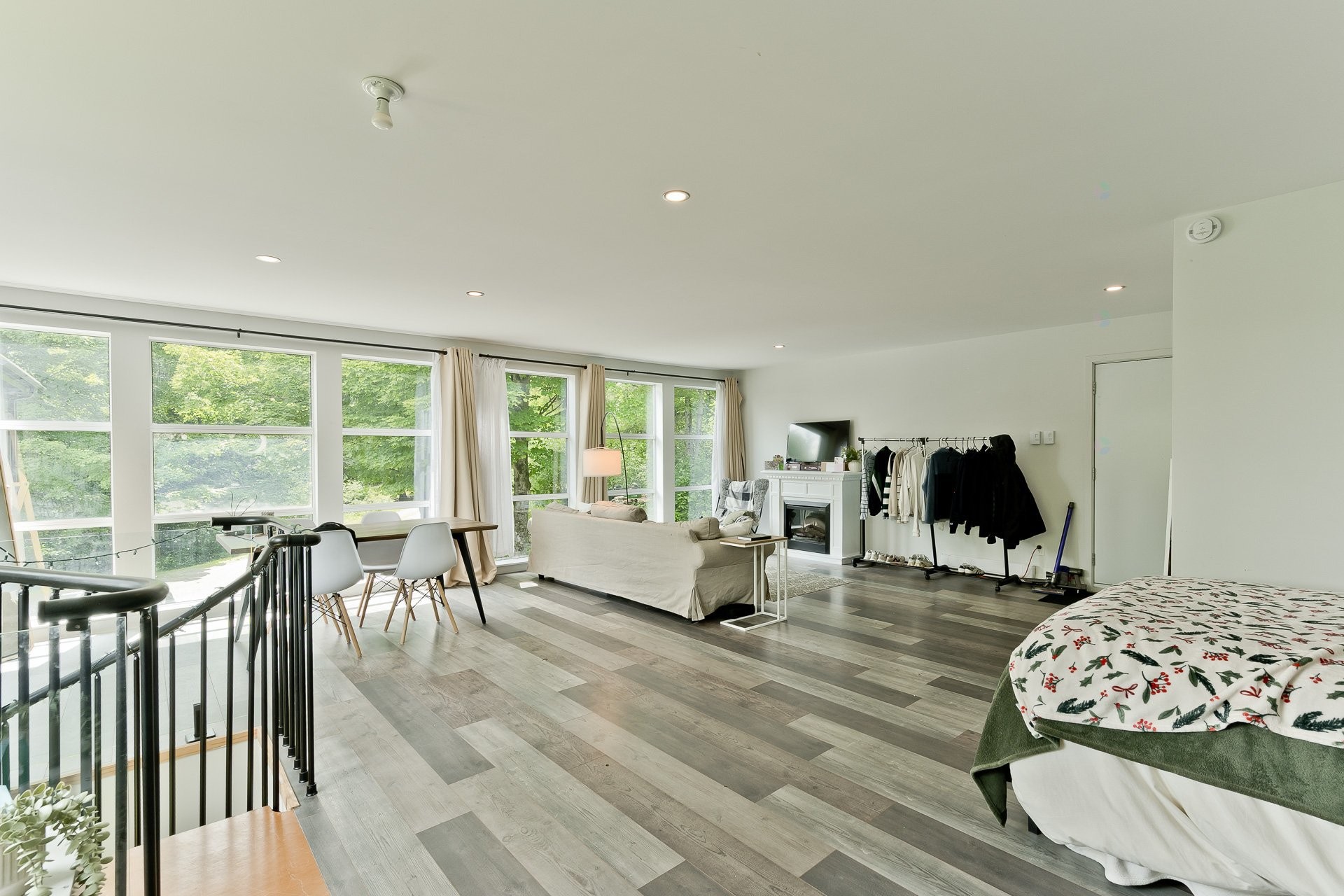 









1460


Ch. Riverview

,
Sherbrooke (Lennoxville),




QC
J1M0B2

