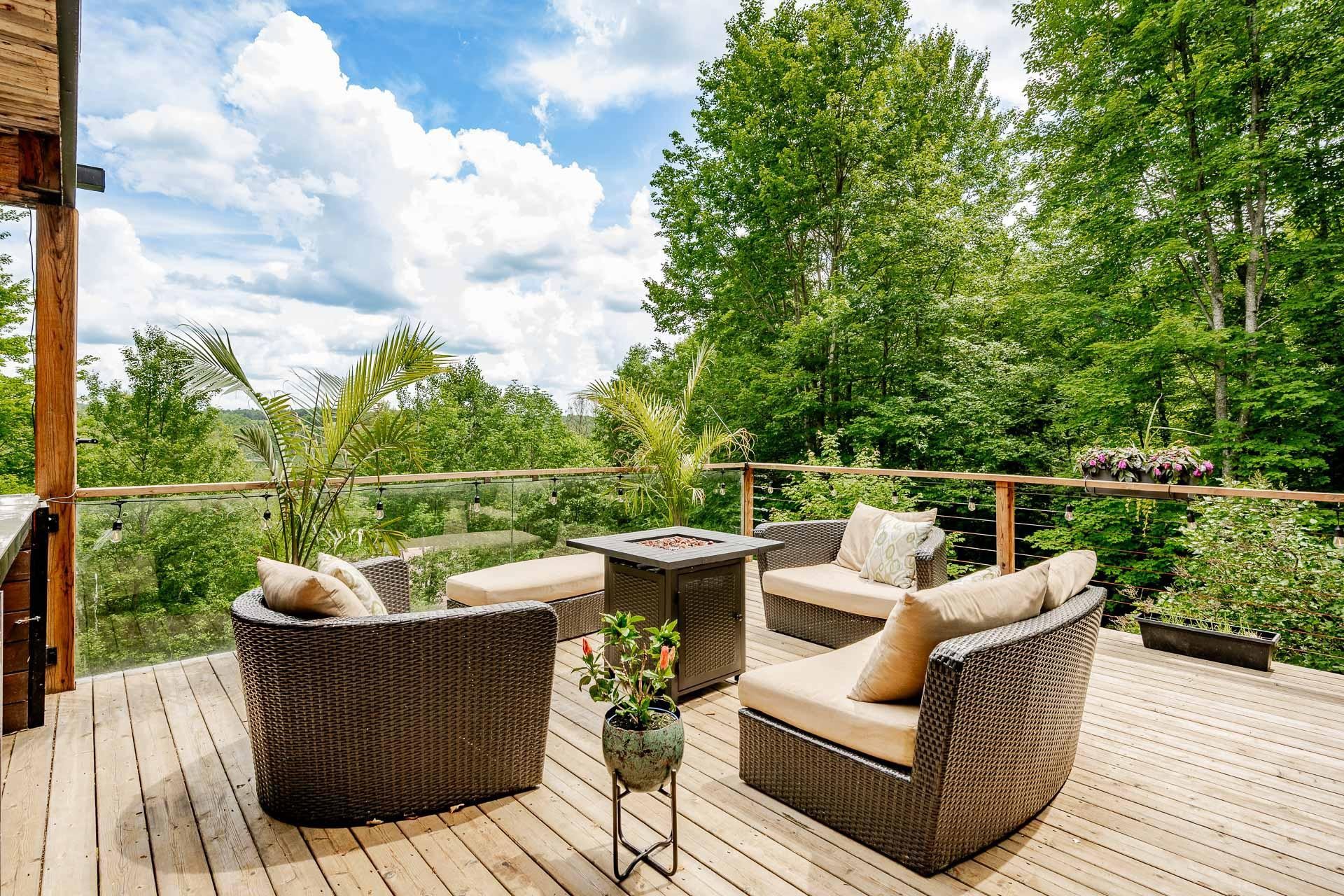 









1460


Ch. Riverview

,
Sherbrooke (Lennoxville),




QC
J1M0B2

