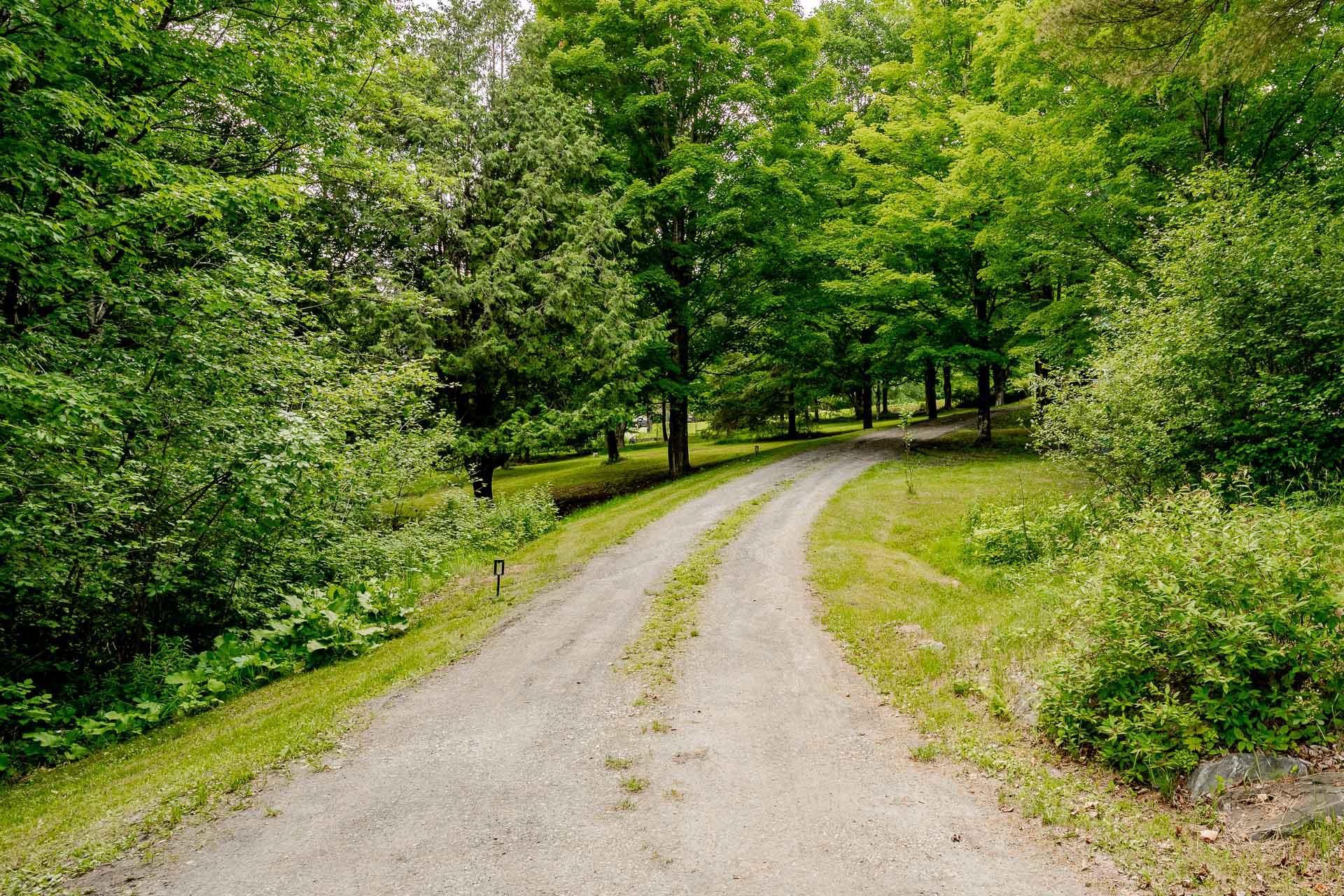 









1460


Ch. Riverview

,
Sherbrooke (Lennoxville),




QC
J1M0B2

