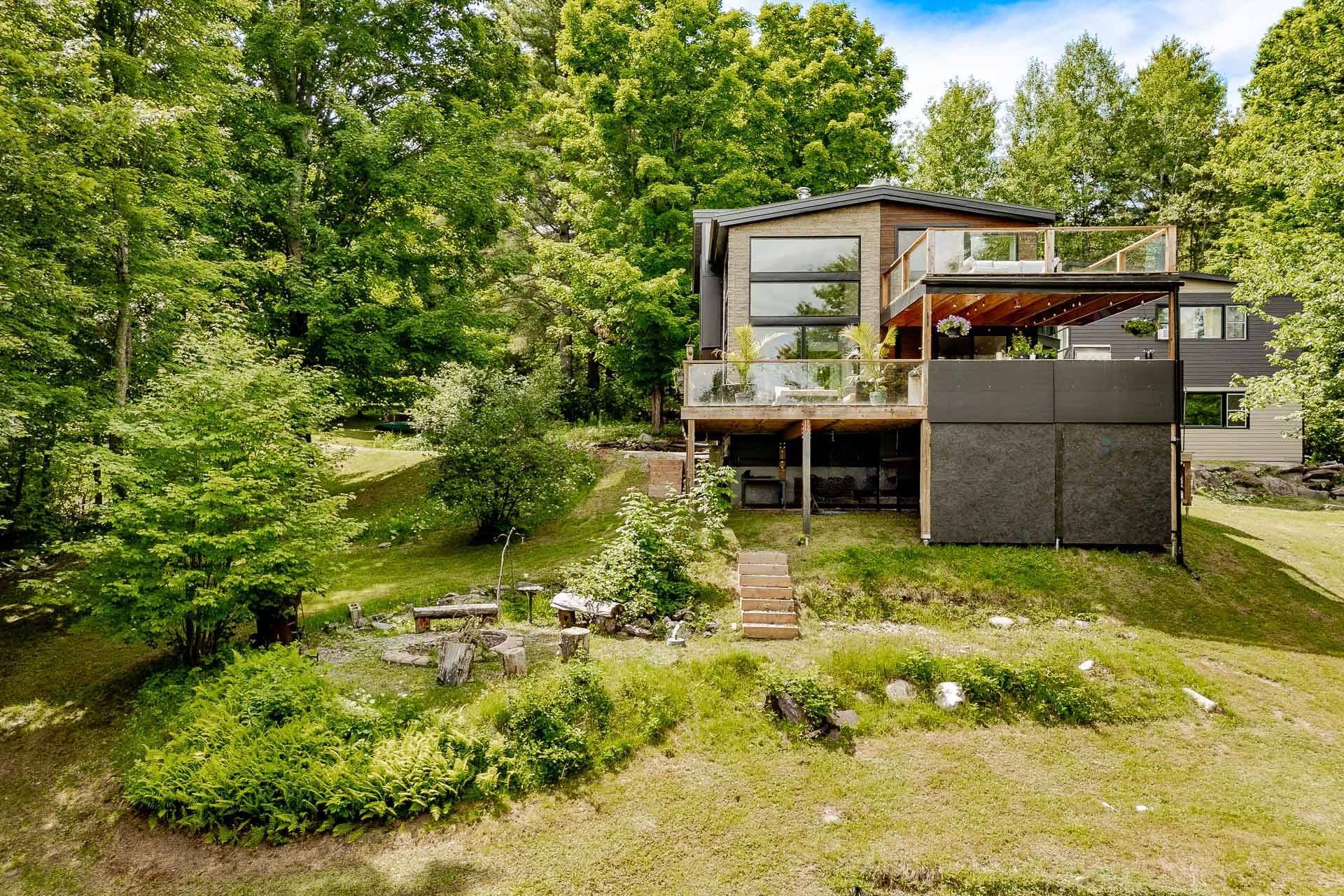 









1460


Ch. Riverview

,
Sherbrooke (Lennoxville),




QC
J1M0B2

