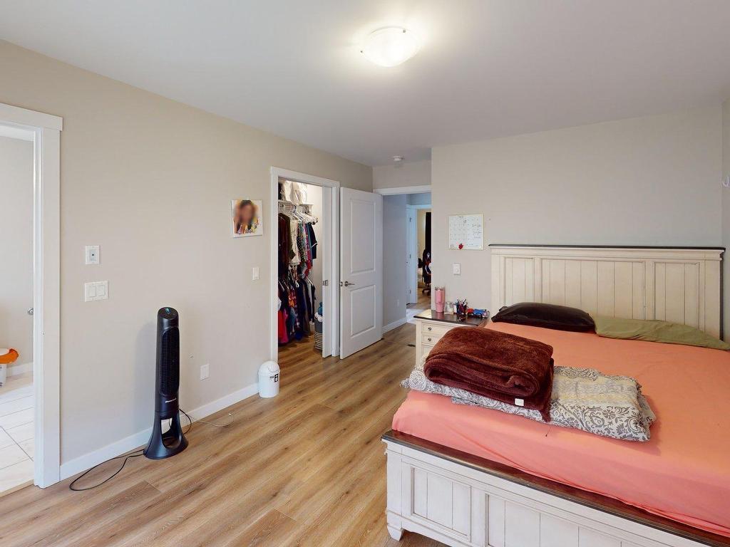 












126 Cortland Ridge

,
Halifax,




NS
B3R 0G6

