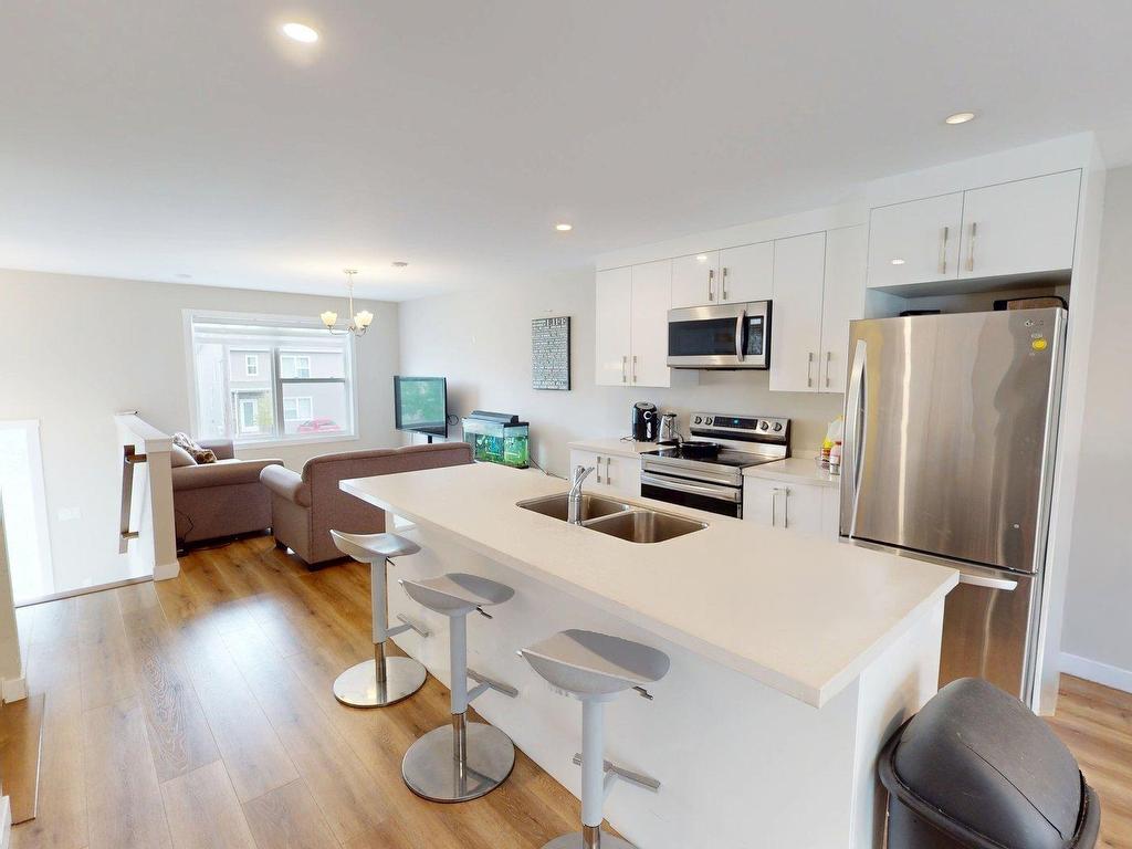 












126 Cortland Ridge

,
Halifax,




NS
B3R 0G6

