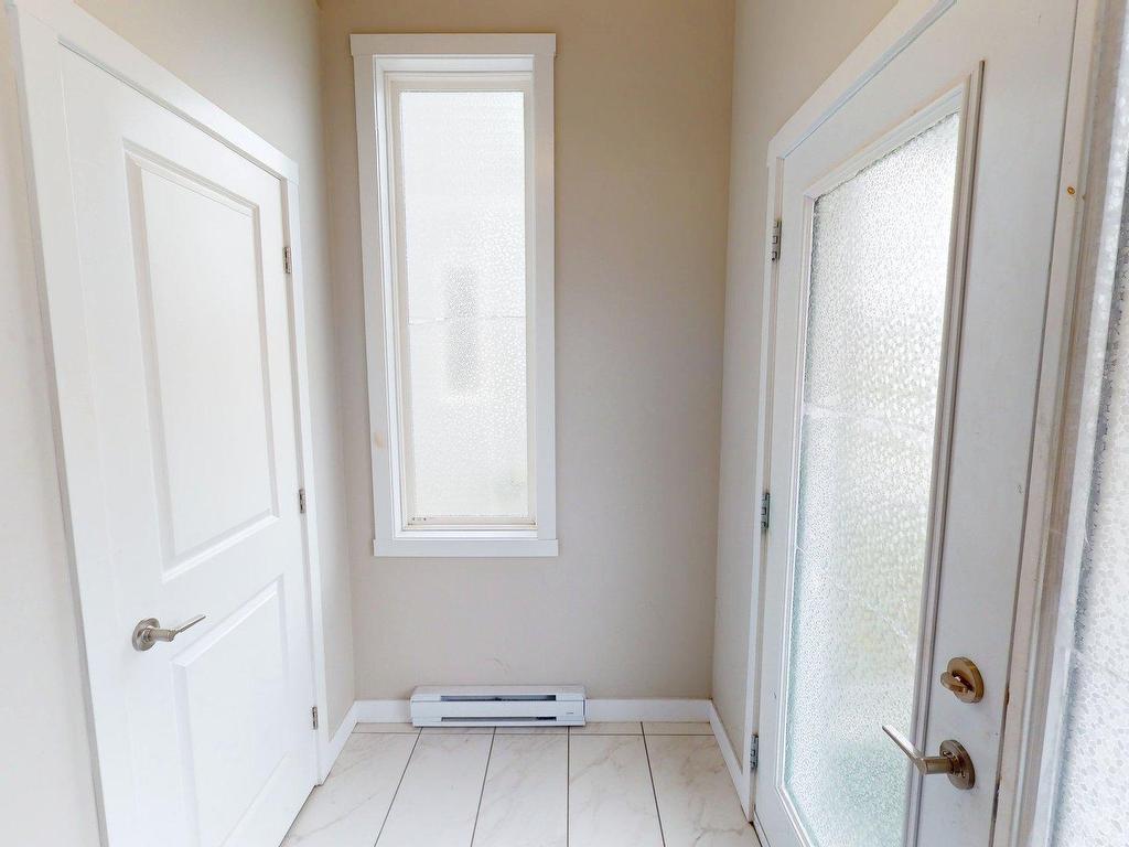 












126 Cortland Ridge

,
Halifax,




NS
B3R 0G6

