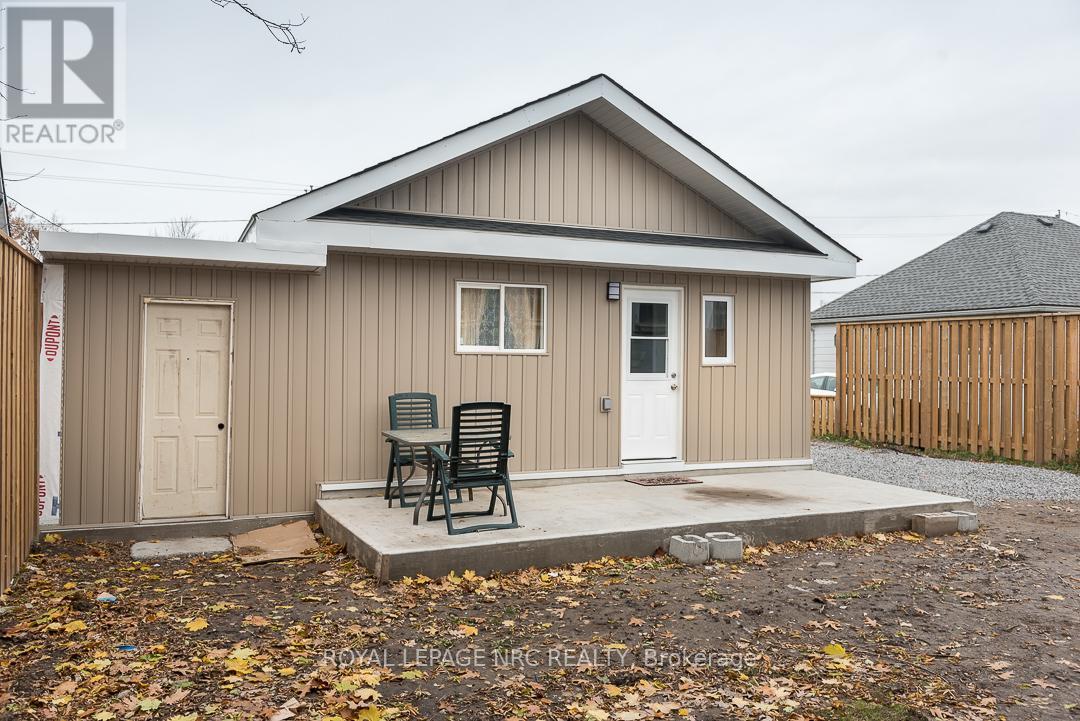












84 IDYLEWYLDE PLACE

,
Fort Erie (Central),




Ontario
L2A2L1

