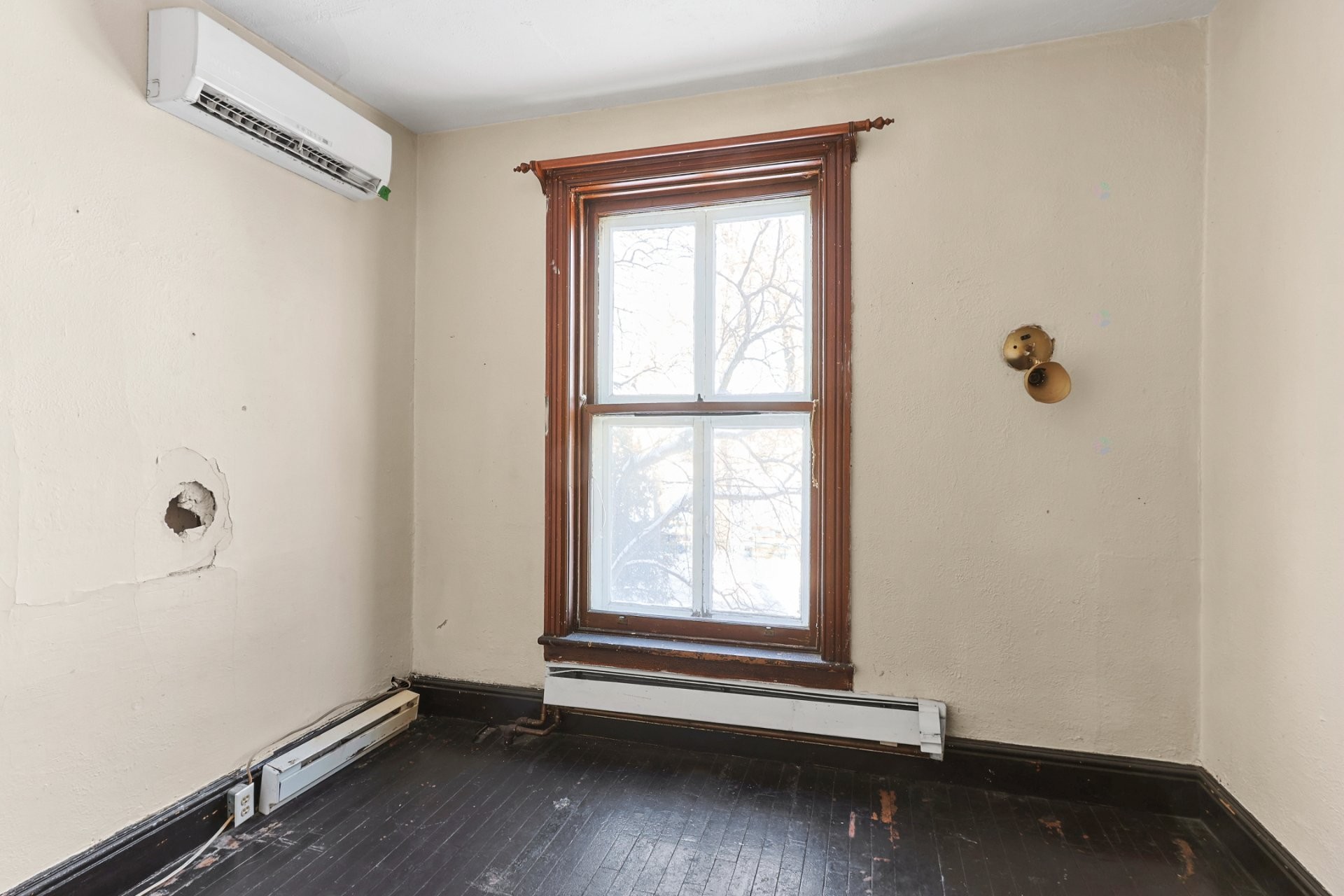 









331


Boul. D'Youville

,
Châteauguay,




QC
J6J4S4

