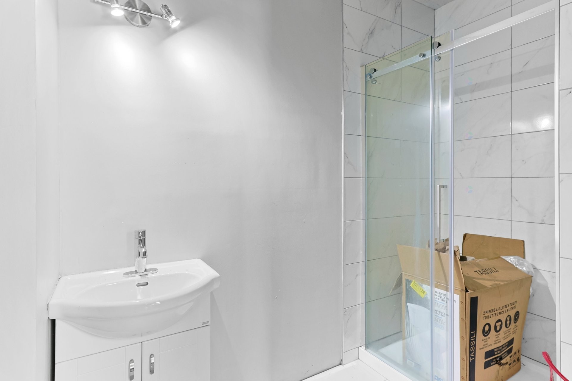 









331


Boul. D'Youville

,
Châteauguay,




QC
J6J4S4

