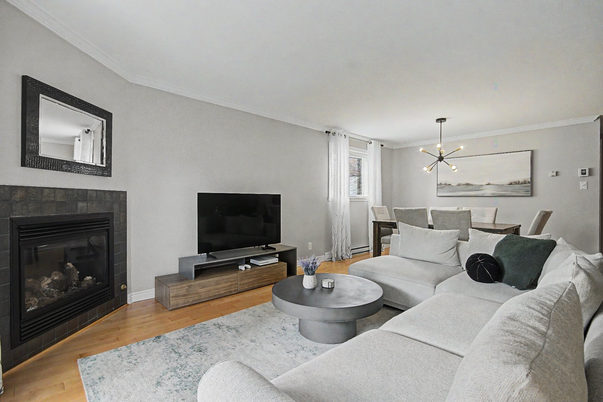 









185


Rue du Sanctuaire

, 1,
Sainte-Julie,




QC
J3E0B1

