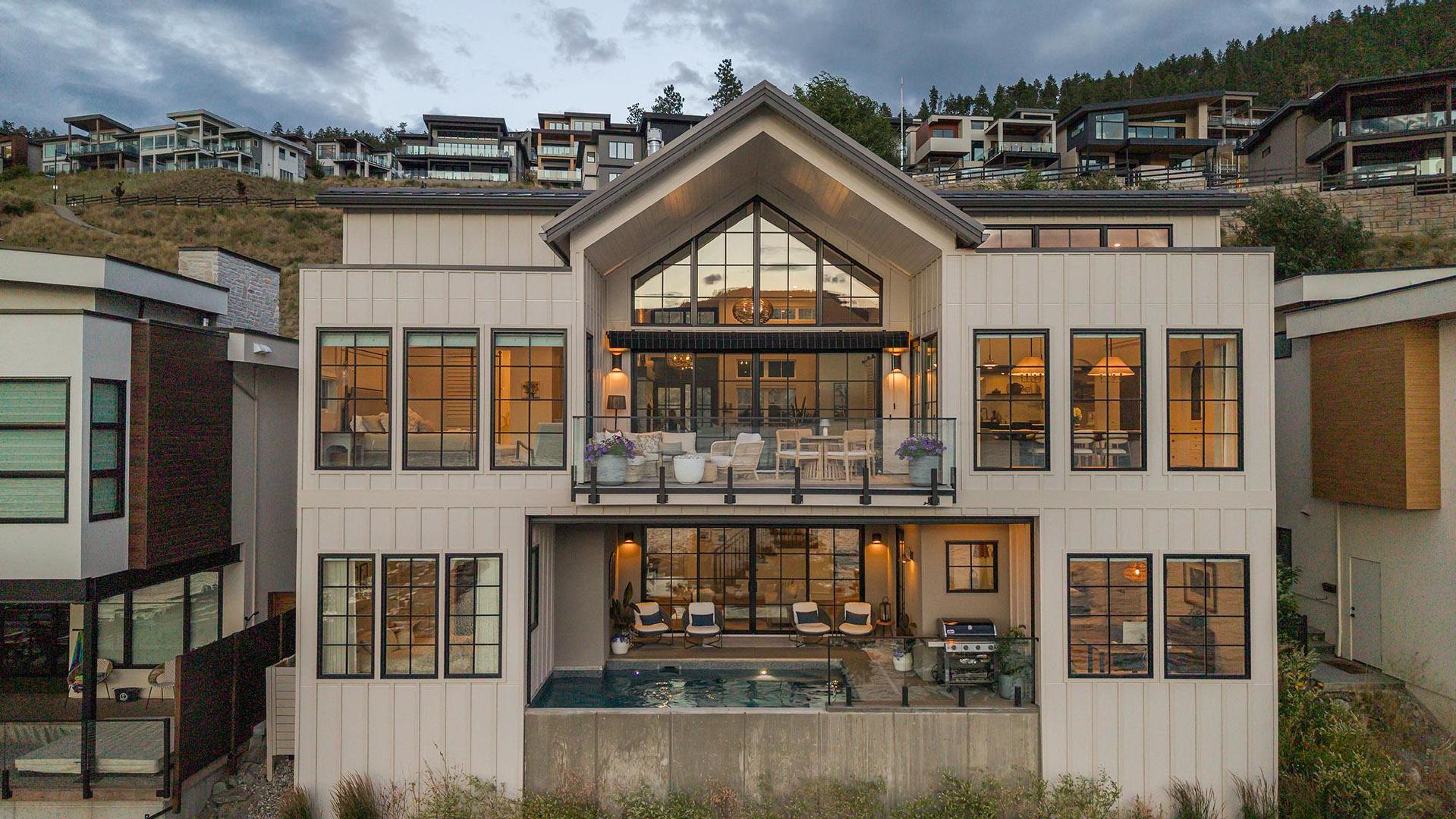 









3448


Arrowroot

Drive,
Kelowna,




BC
V1V 3G2

