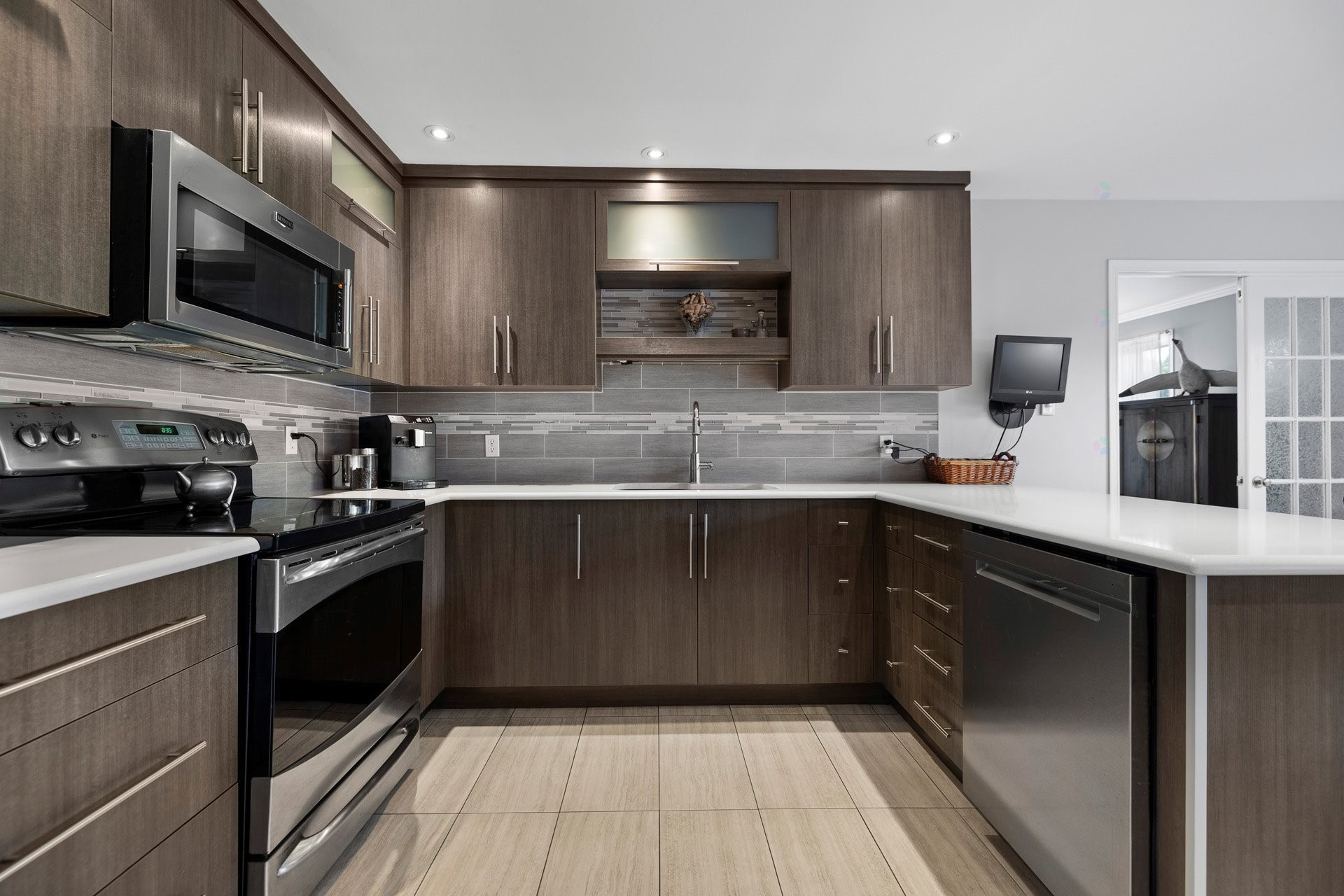 









28


Rue Pasteur

,
Notre-Dame-de-l'Île-Perrot,




QC
J7W1Z2

