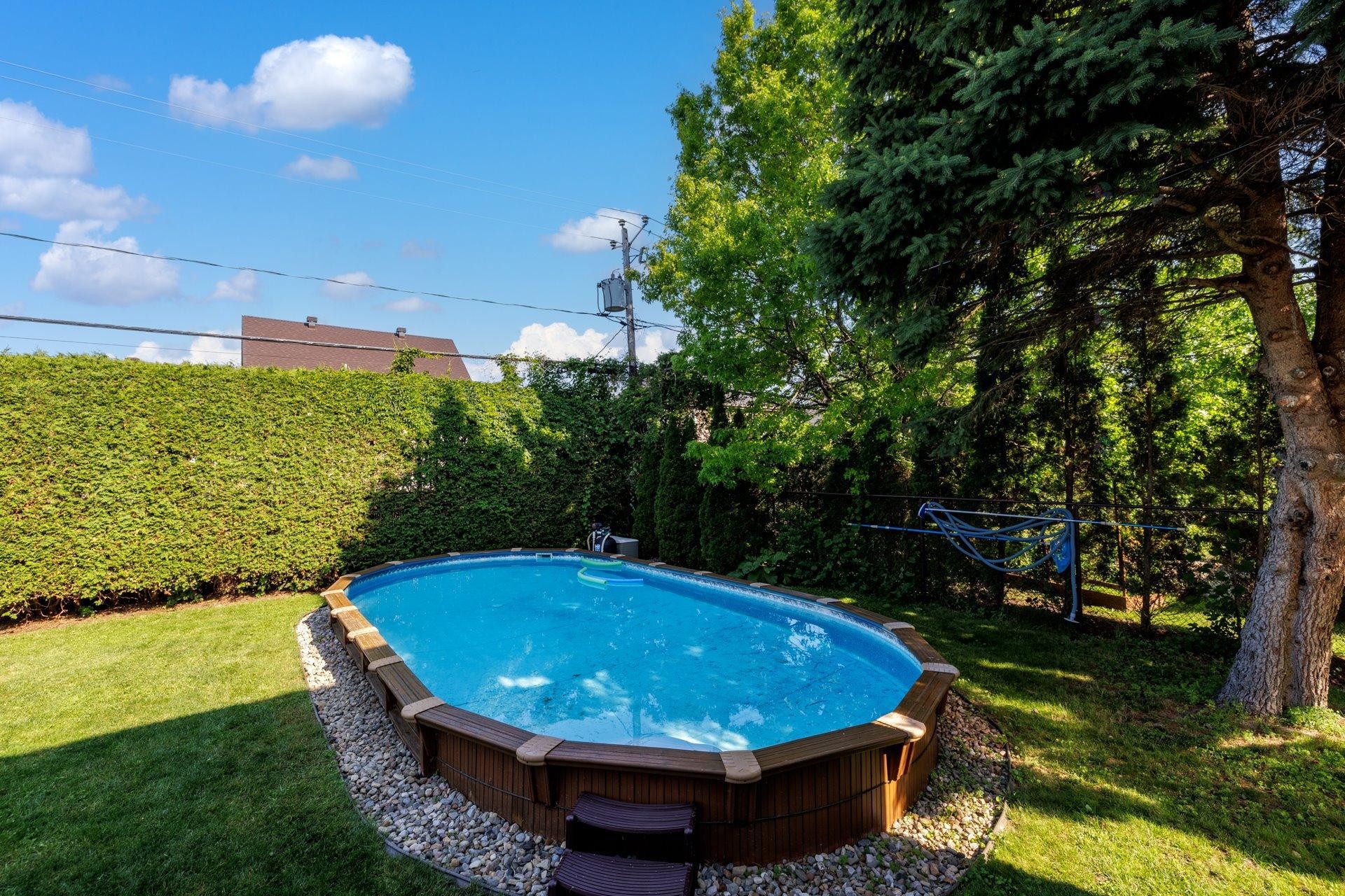 









28


Rue Pasteur

,
Notre-Dame-de-l'Île-Perrot,




QC
J7W1Z2

