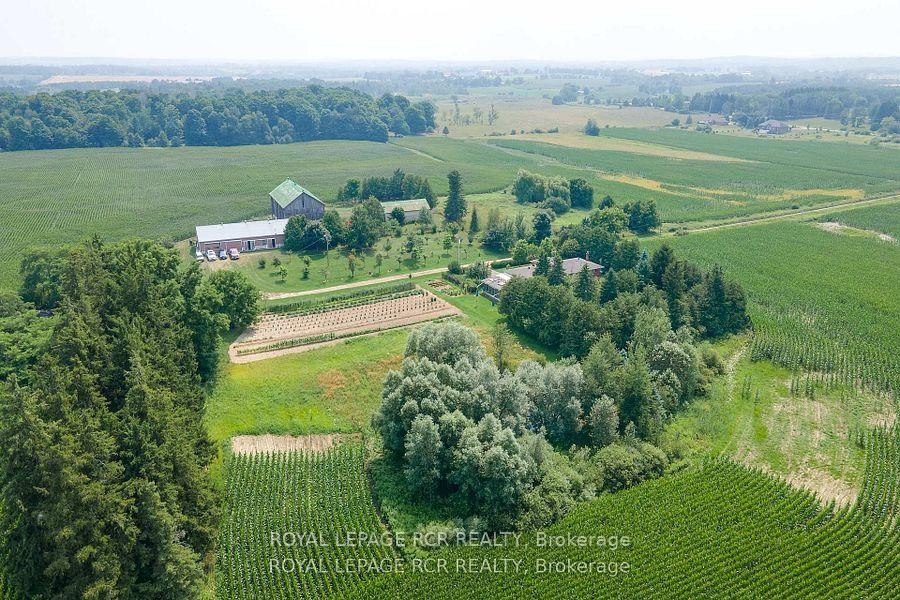 









3269


Concession 7

N/A,
Adjala-Tosorontio,







ON
L0G 1L0

