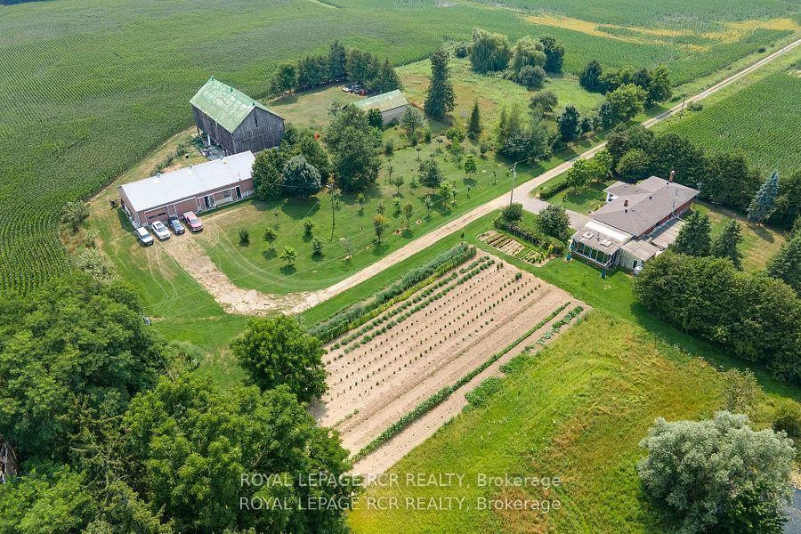









3269


Concession 7

N/A,
Adjala-Tosorontio,







ON
L0G 1L0

