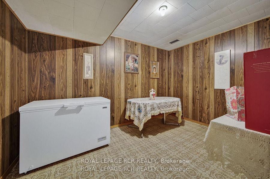 









3269


Concession 7

N/A,
Adjala-Tosorontio,







ON
L0G 1L0

