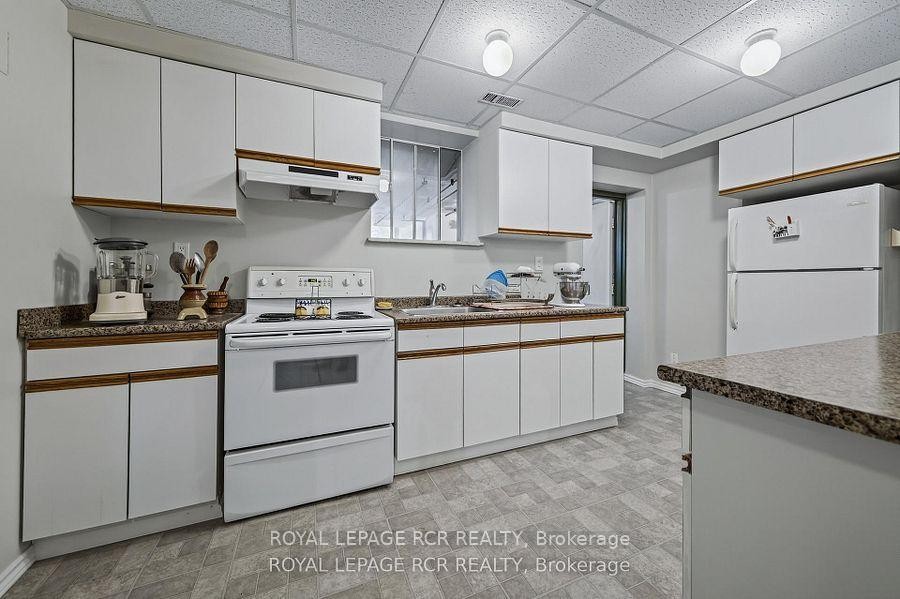 









3269


Concession 7

N/A,
Adjala-Tosorontio,







ON
L0G 1L0

