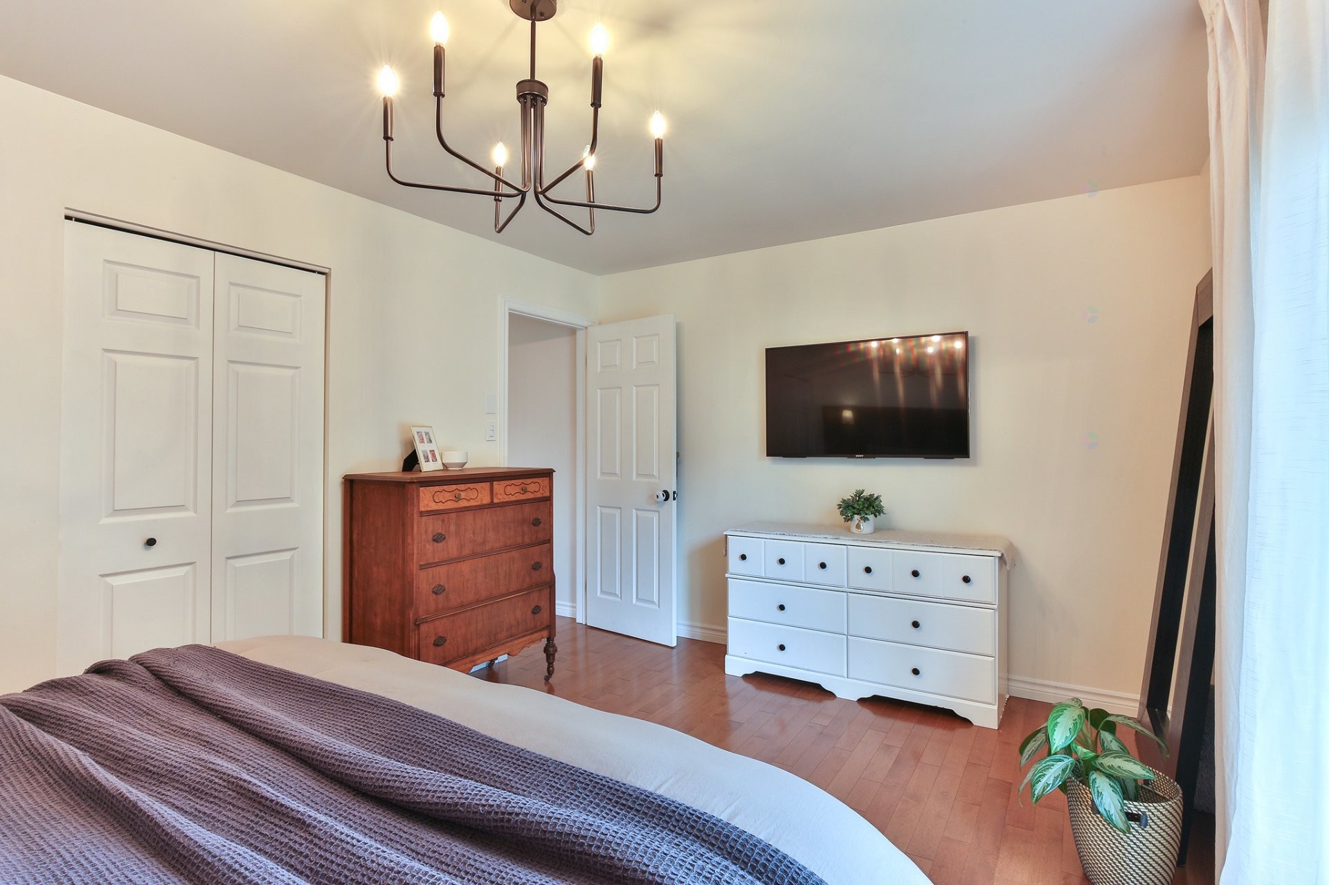 









185


Rue Marquis

,
Saint-Jean-sur-Richelieu,




QC
J2W1M1

