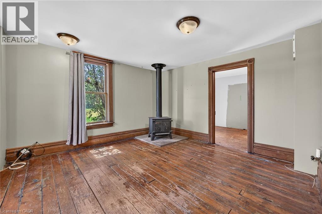 












44 SIMS LOCK Road

,
Caledonia,




Ontario
N3W1V8

