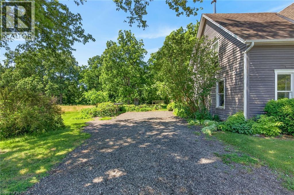 












44 SIMS LOCK Road

,
Caledonia,




Ontario
N3W1V8

