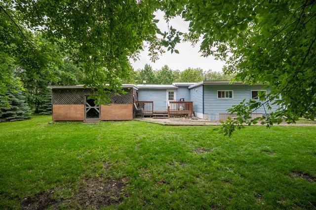 









26071


Mun 47N (Diversion Road)

RD,
Landmark,




MB
R0A 0X0

