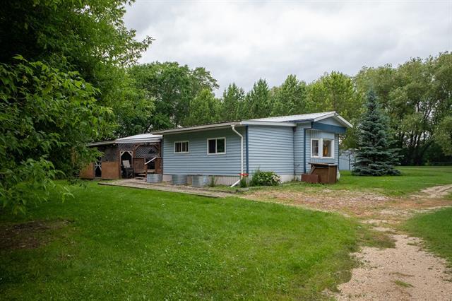 









26071


Mun 47N (Diversion Road)

RD,
Landmark,




MB
R0A 0X0

