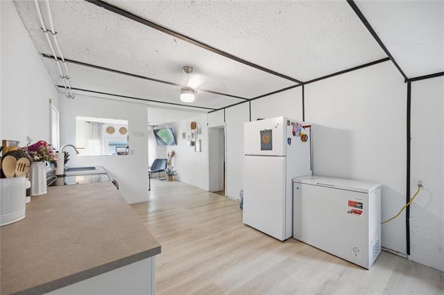 









26071


Mun 47N (Diversion Road)

RD,
Landmark,




MB
R0A 0X0

