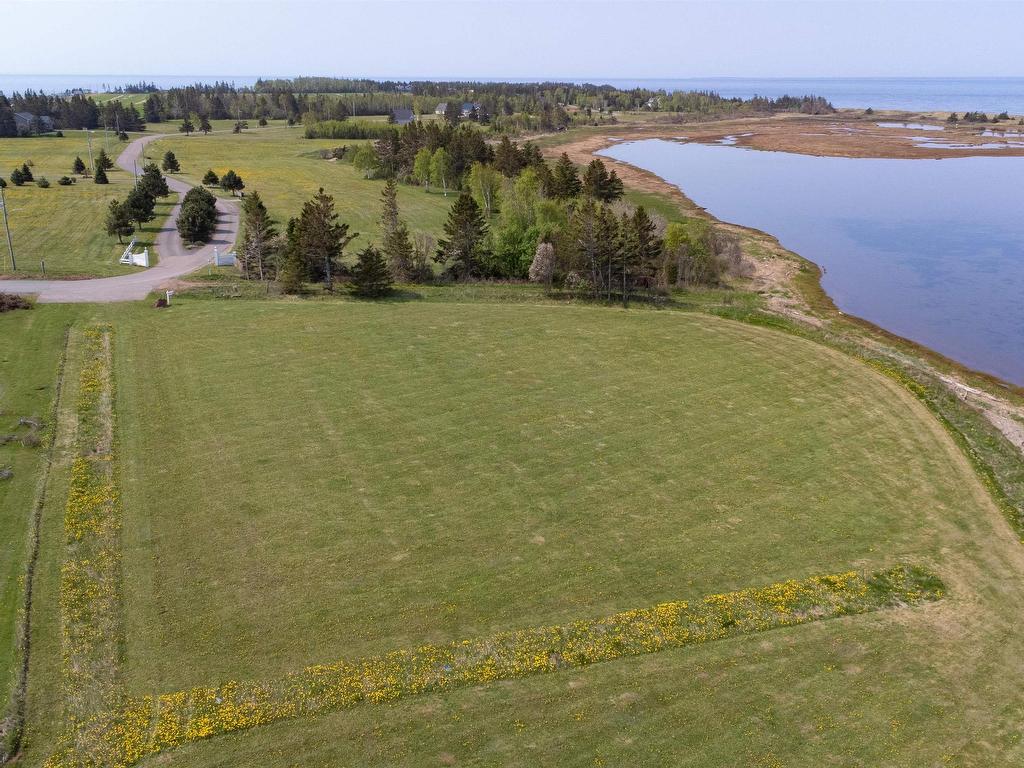 












Lot 17-1 River View Drive

,
Cape Traverse,







PE
C0B 1X0

