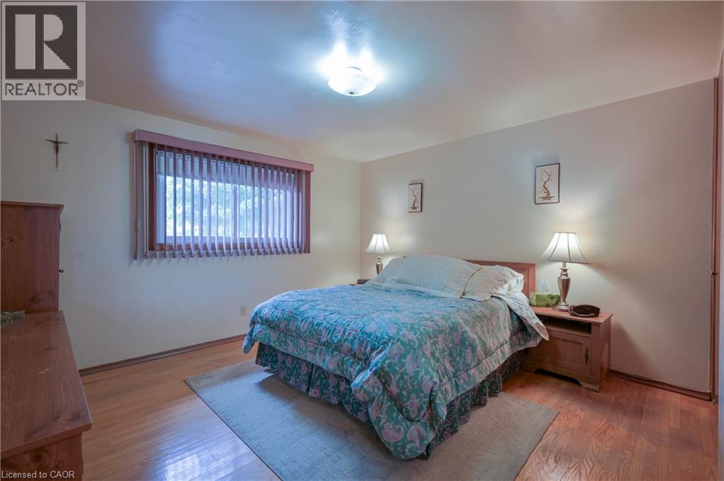 












99 LORRAINE Avenue

,
Kitchener,




Ontario
N2B2N1

