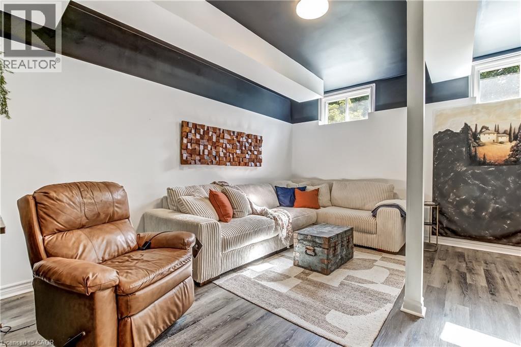












657 WINDHAM ROAD 14 Road

,
Simcoe,




Ontario
N3Y4K6

