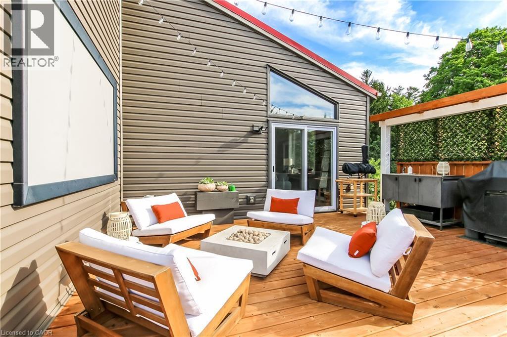 












657 WINDHAM ROAD 14 Road

,
Simcoe,




Ontario
N3Y4K6


