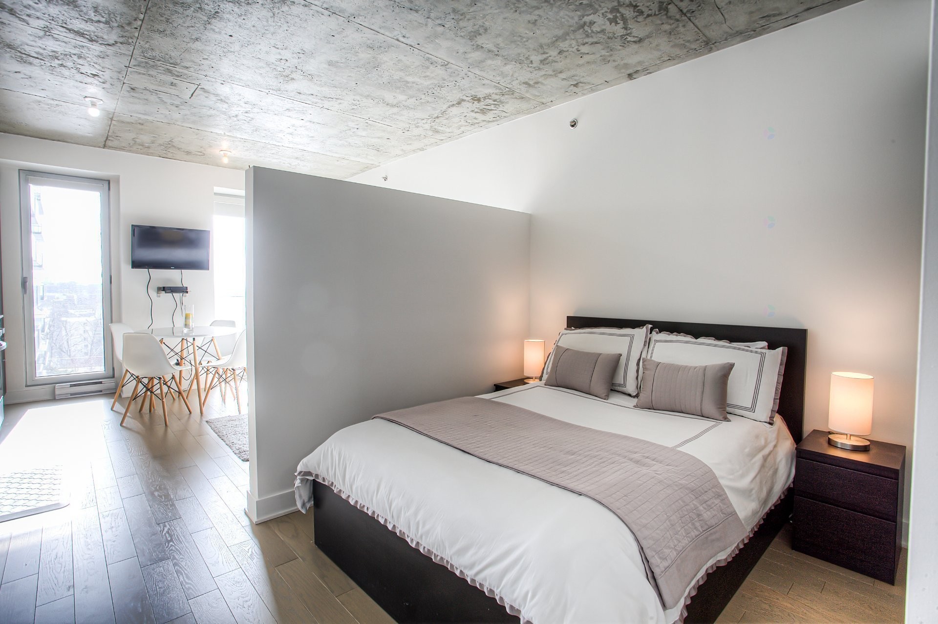 









1800


Boul. René-Lévesque O.

, 417,
Montréal (Ville-Marie),




QC
H3H2H2

