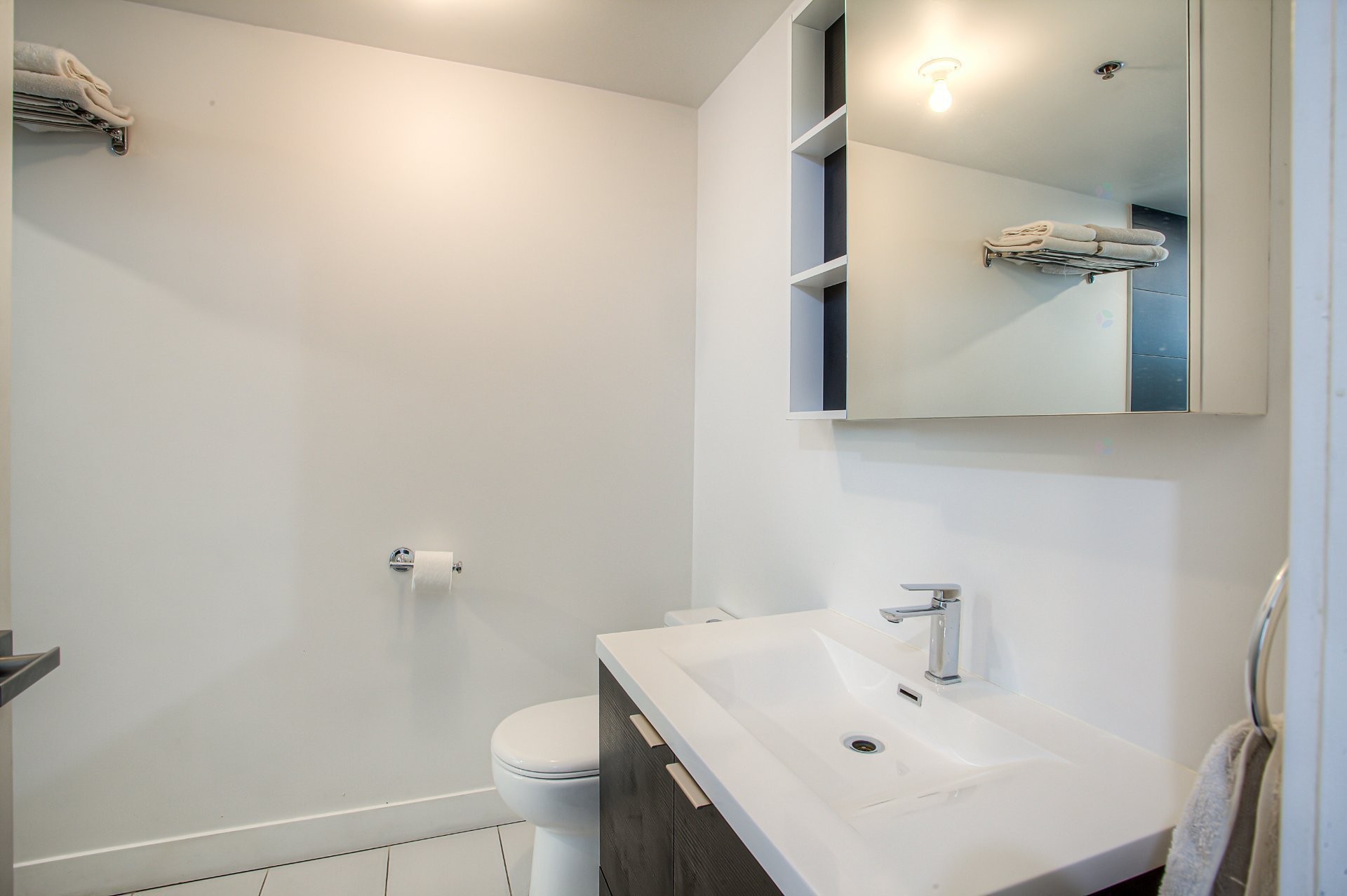









1800


Boul. René-Lévesque O.

, 417,
Montréal (Ville-Marie),




QC
H3H2H2

