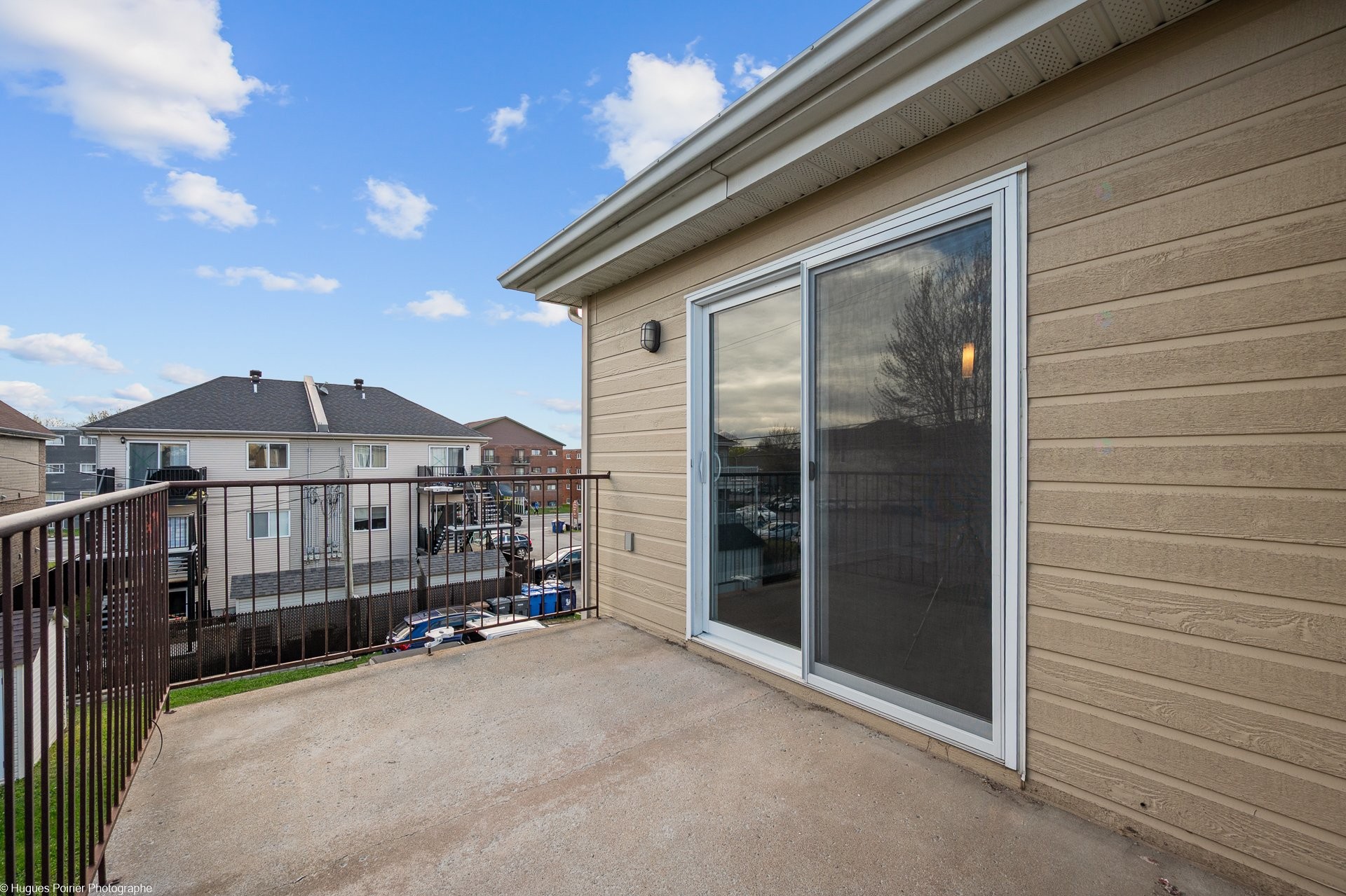 









6601


Boul. des Laurentides

,
Laval (Auteuil),




QC
H7H2V4

