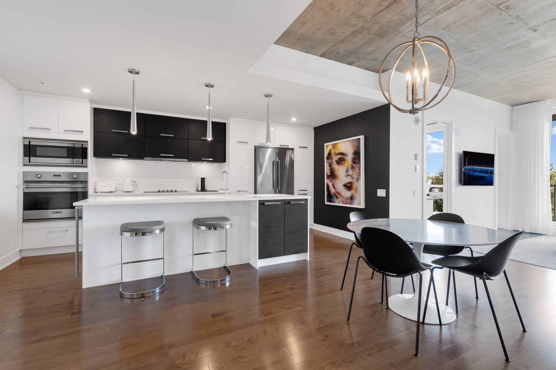 









2200


Rue Harriet-Quimby

, 404,
Montréal (Saint-Laurent),




QC
H4R0L2

