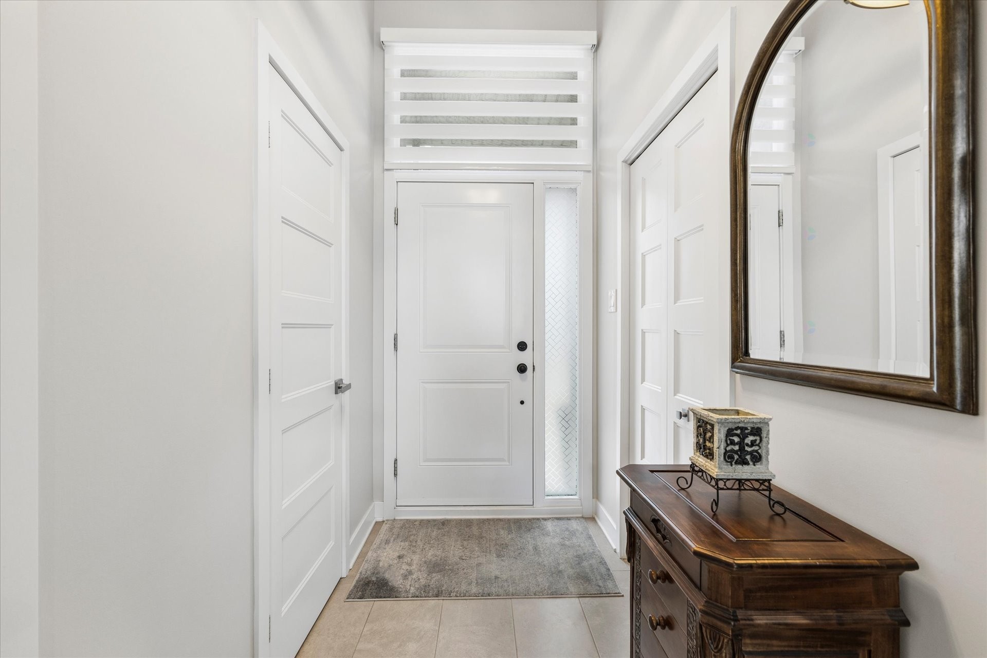 









206


Rue Frédéric-Back

,
Sainte-Anne-de-Bellevue,




QC
H9X0B5

