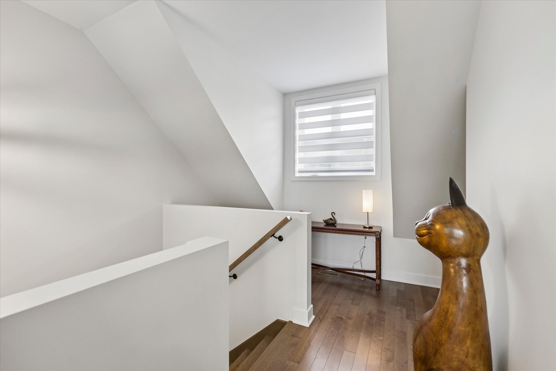 









206


Rue Frédéric-Back

,
Sainte-Anne-de-Bellevue,




QC
H9X0B5

