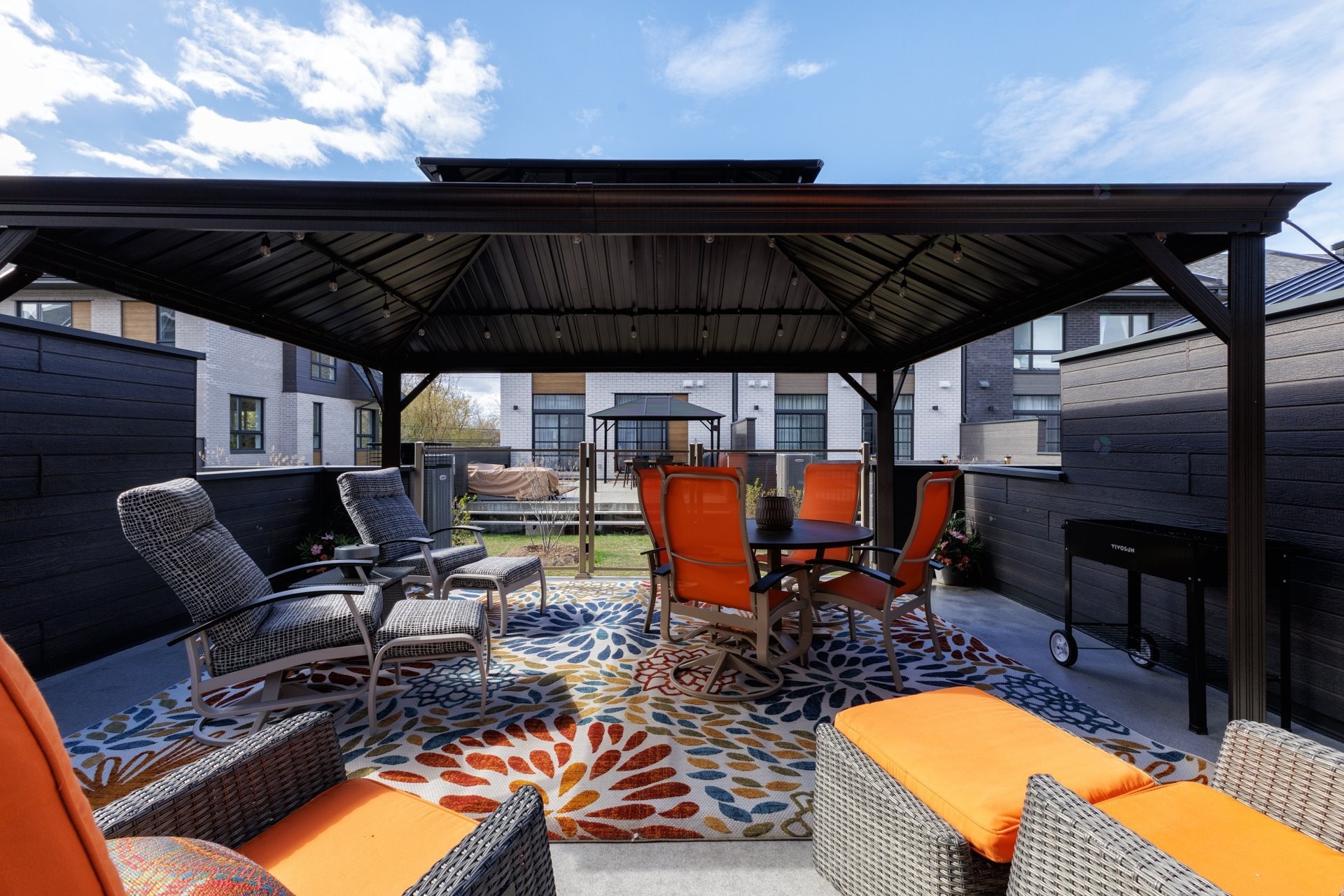 









206


Rue Frédéric-Back

,
Sainte-Anne-de-Bellevue,




QC
H9X0B5

