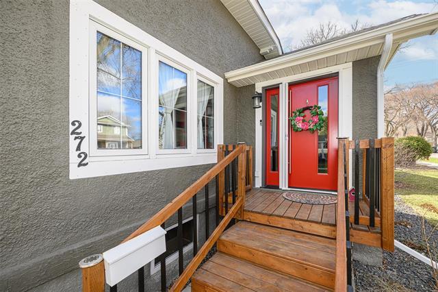 









272


Beaverbrook

ST,
Winnipeg,




MB
R3N 1M8

