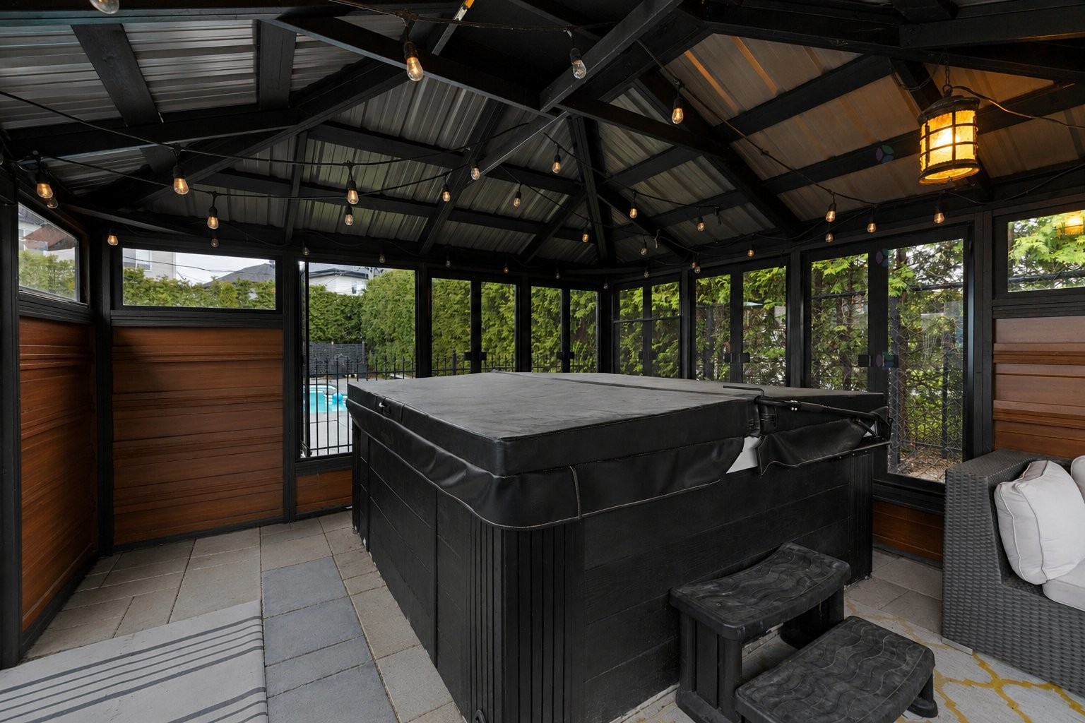 









972


Rue Alexis-Galipeau

,
Beloeil,




QC
J3G0K7

