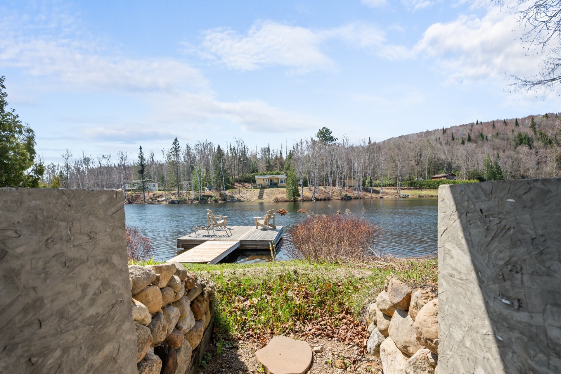 









71


Av. du Lac-Neuf N.

,
Sainte-Béatrix,




QC
J0K1Y0

